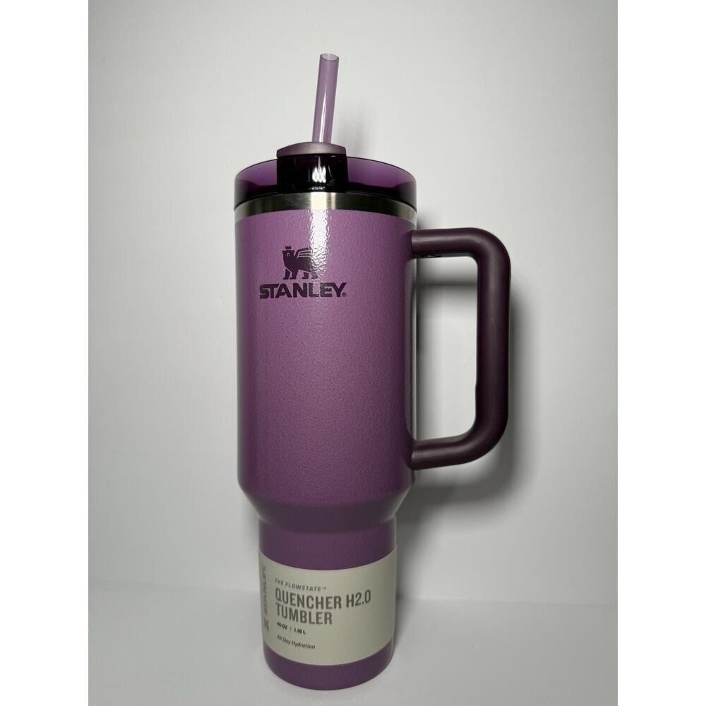 Stanley Classic HAMMERTONE LILAC PURPLE 40oz Flowstate Quencher Tumbler BNWT